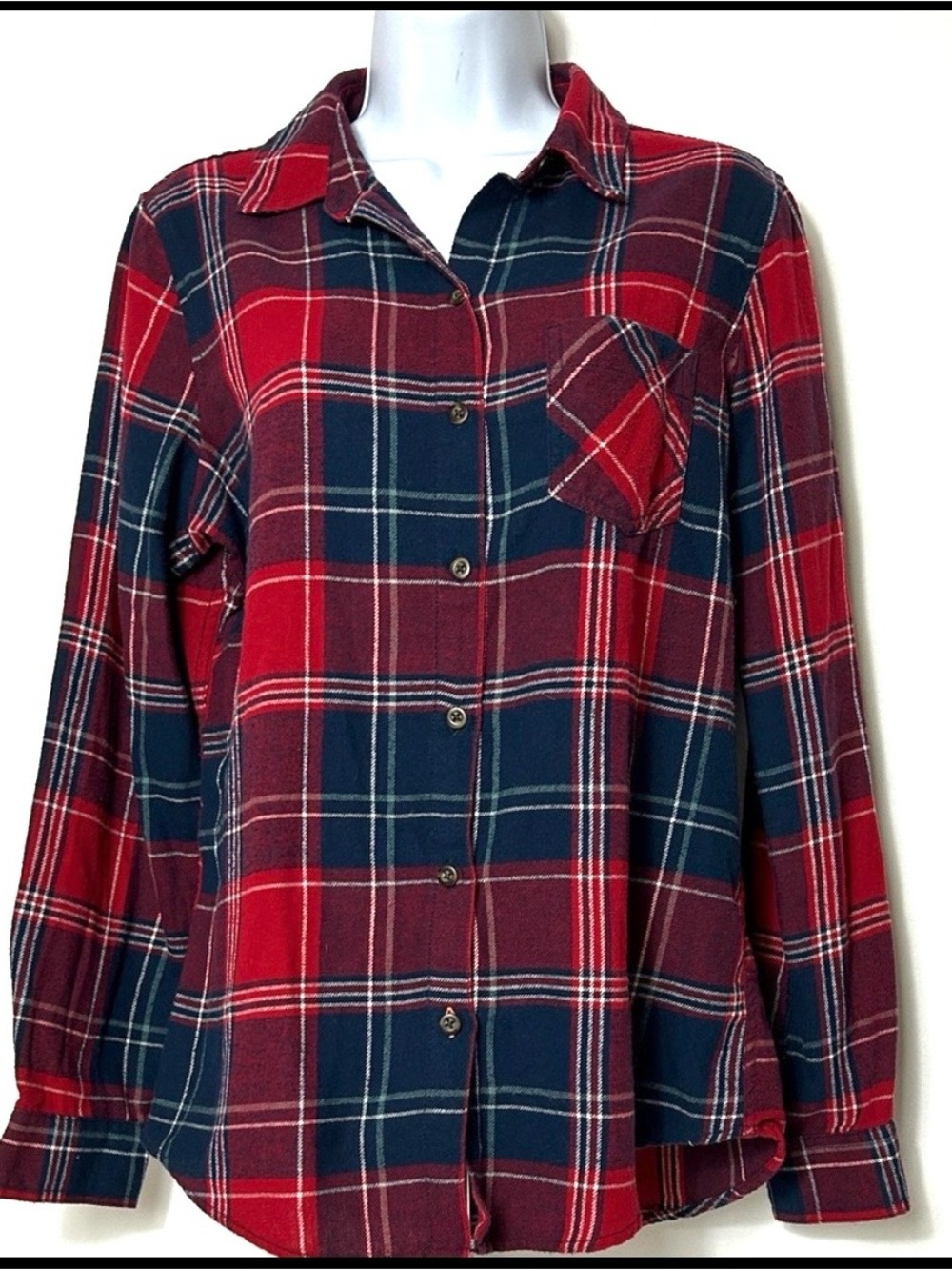 Field & Stream Women’s Size Medium Red Blue Plaid Button Front Shirt Top